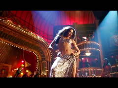 Deepika Padukone Sexiest Dance Moves